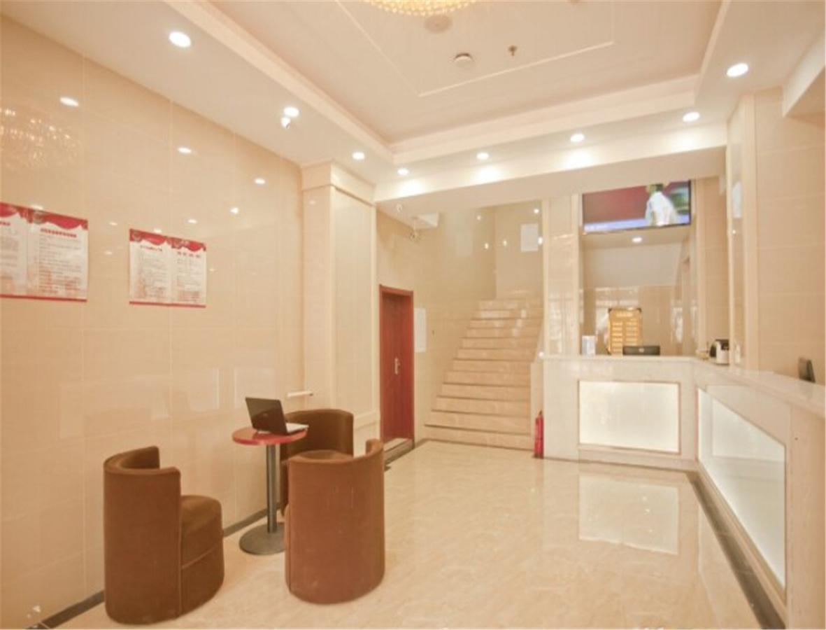 Greentree Inn Liaoning Dalian Railway Station South Shengli Square Express Hotel Eksteriør billede